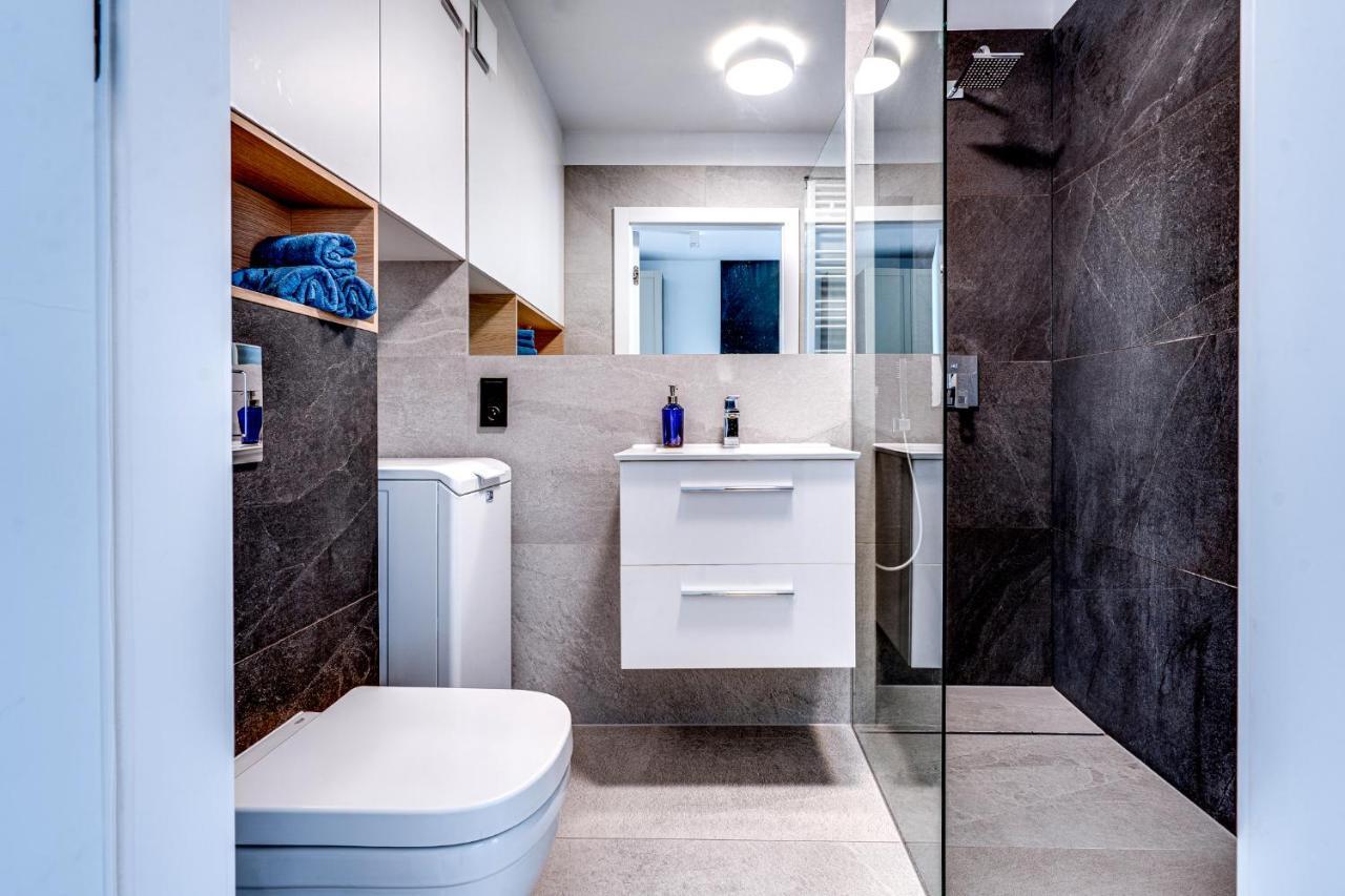 Apartament Piekny Widok, 15Min Od Rynku, Netflix, Garaz Free ヴロツワフ エクステリア 写真