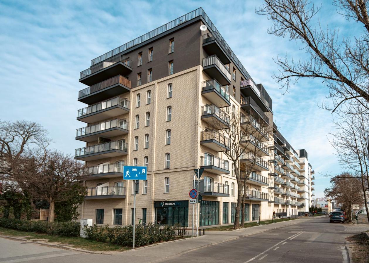 Apartament Piekny Widok, 15Min Od Rynku, Netflix, Garaz Free ヴロツワフ エクステリア 写真